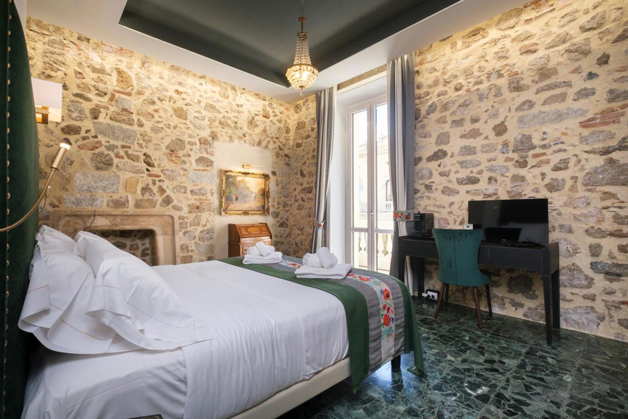 Kemani Villa Sara أولبيا الغرفة الصورة